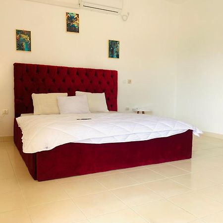 Namaste Hotel & Restaurant Libreville Zewnętrze zdjęcie