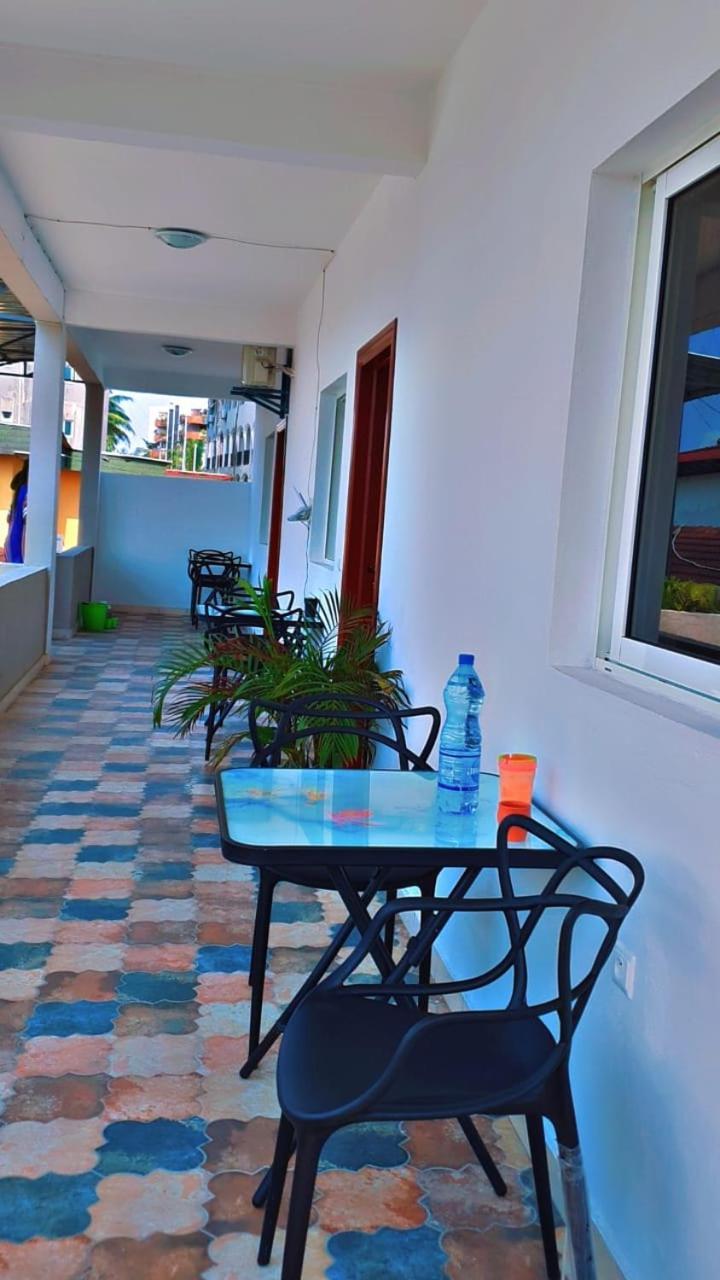 Namaste Hotel & Restaurant Libreville Zewnętrze zdjęcie
