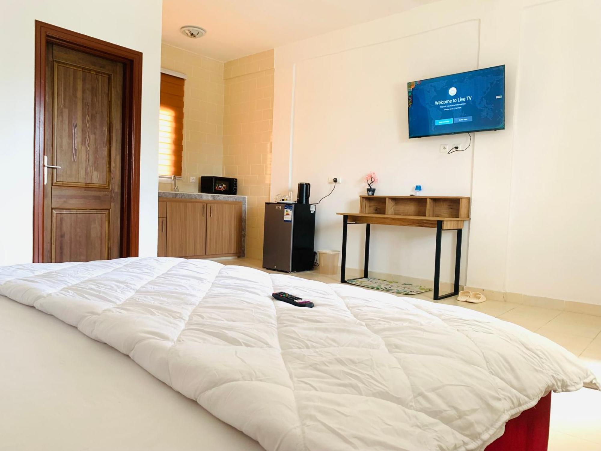 Namaste Hotel & Restaurant Libreville Zewnętrze zdjęcie